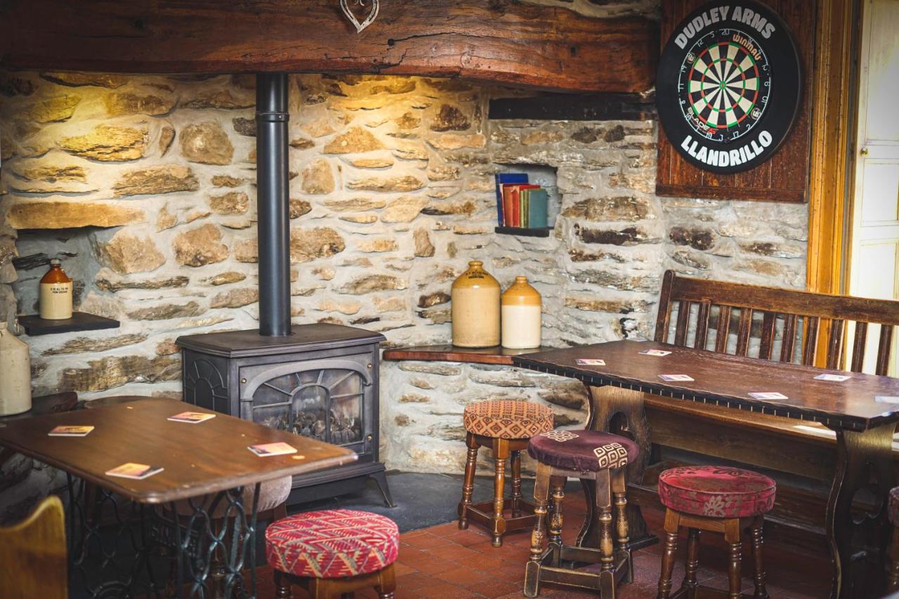 מלון Llandrillo The Dudley Arms מראה חיצוני תמונה